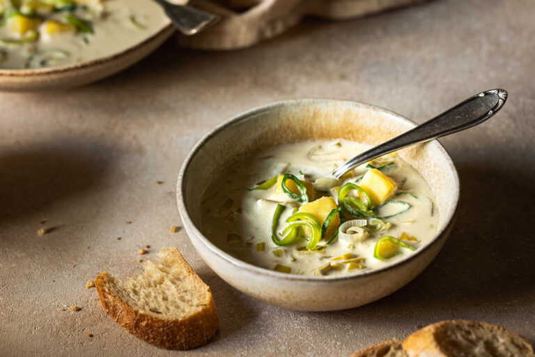 Vegane Käse Lauch Suppe ohne Hack mit Kartoffeln und Cashews